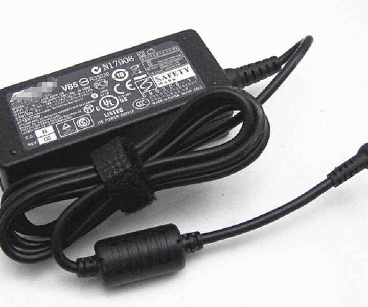 Asus 19V 2.1A laptop charger